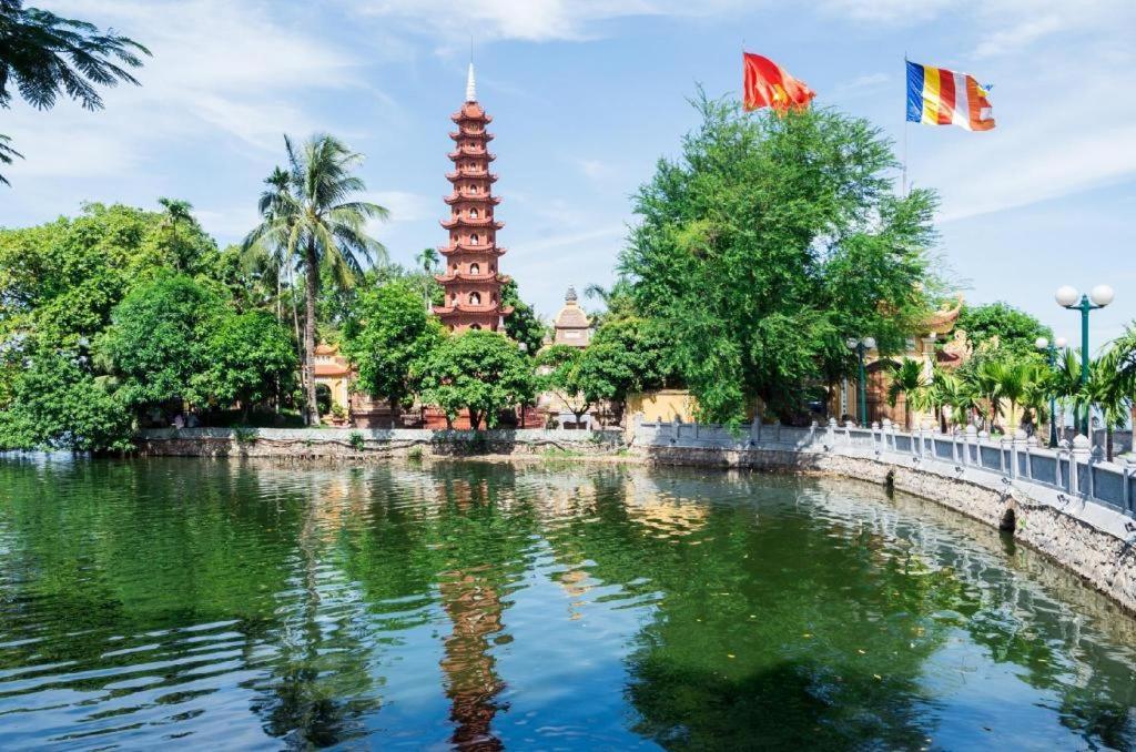 Cwd Hotel Hanoi Exterior foto