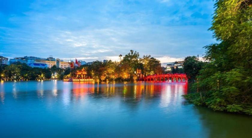 Cwd Hotel Hanoi Exterior foto