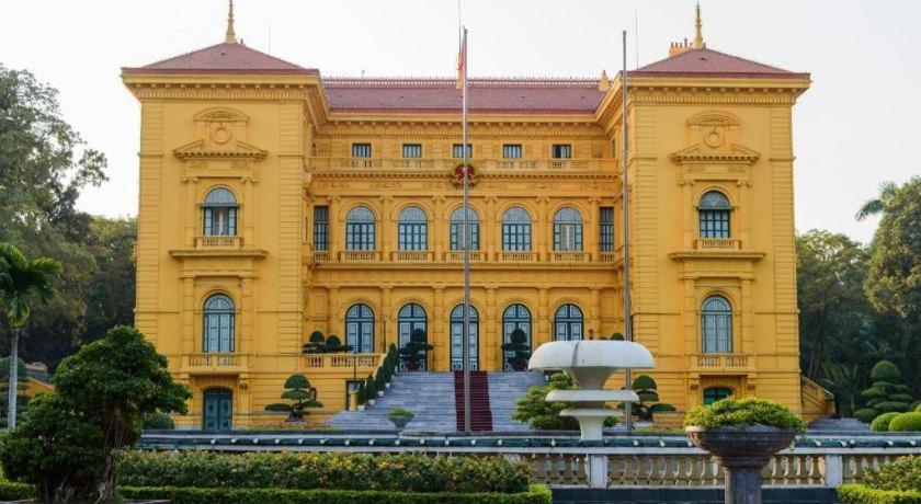 Cwd Hotel Hanoi Exterior foto