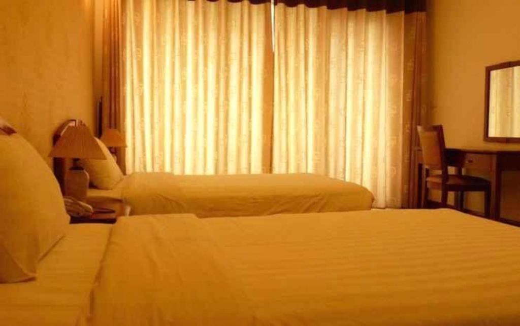 Cwd Hotel Hanoi Exterior foto